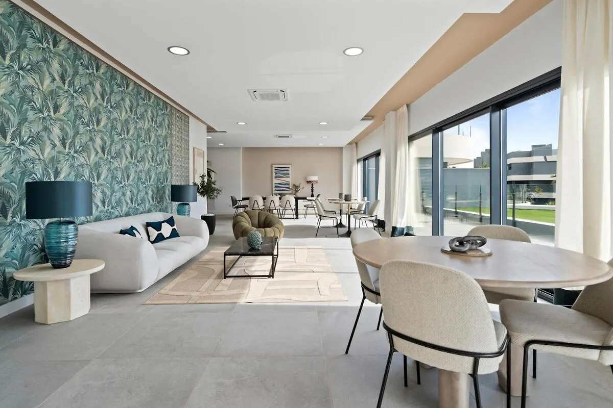 Serene Retreat With Sea Views Near Estepona-Rdr469 Apartment